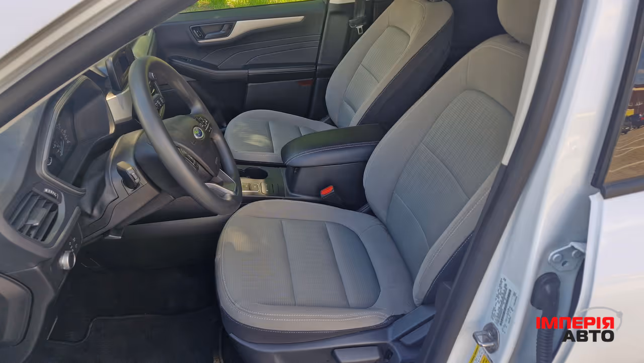 Ford Escape - фото 12