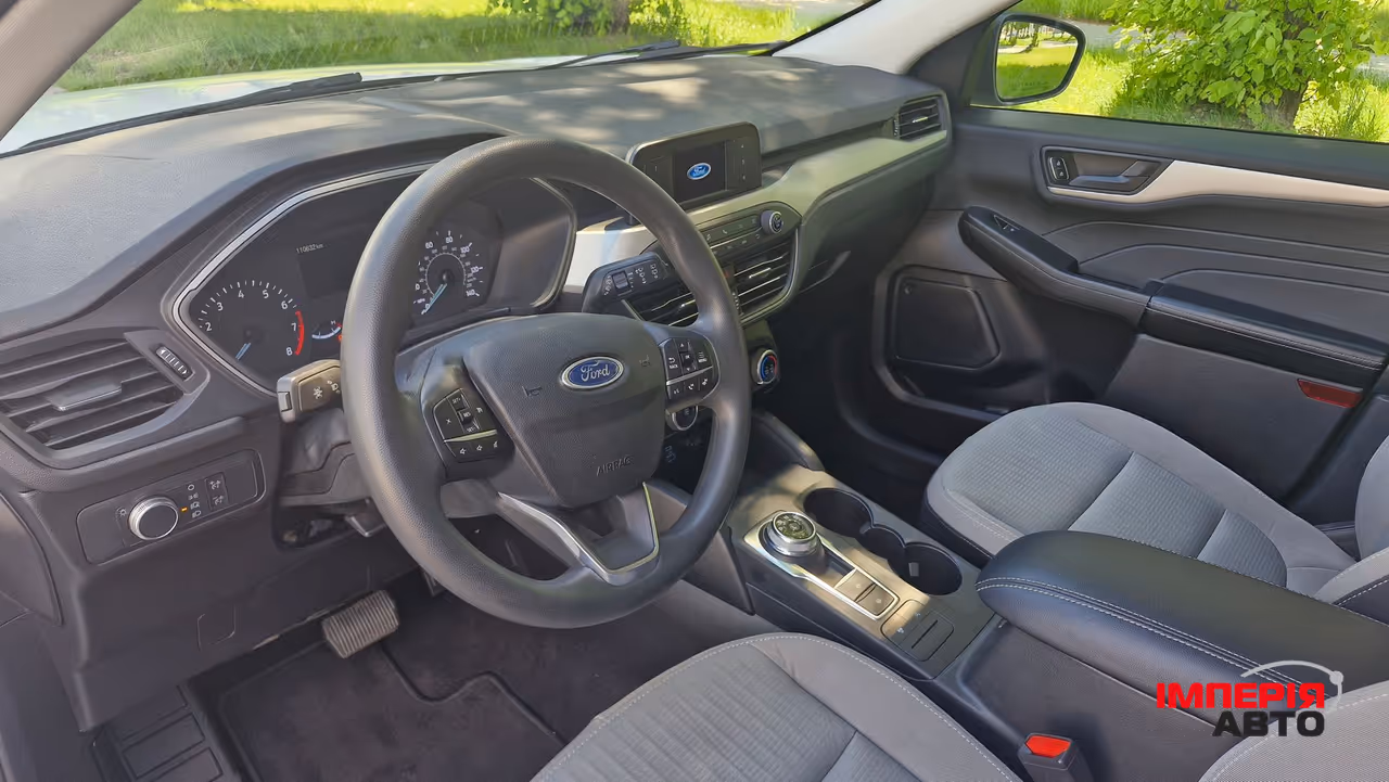 Ford Escape - фото 10