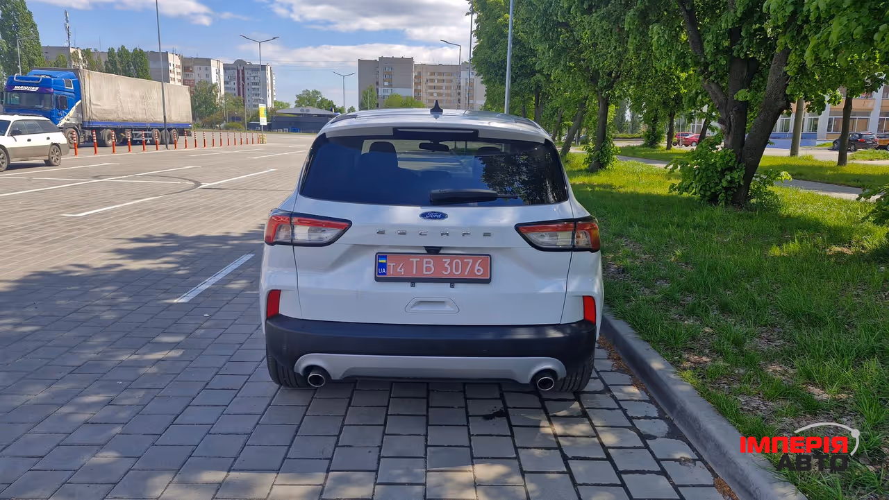 Ford Escape - фото 6