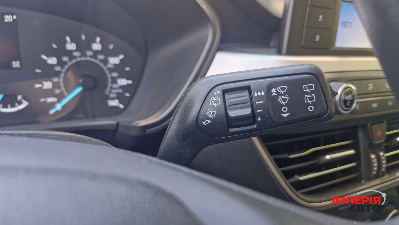 Ford Escape - фото 25