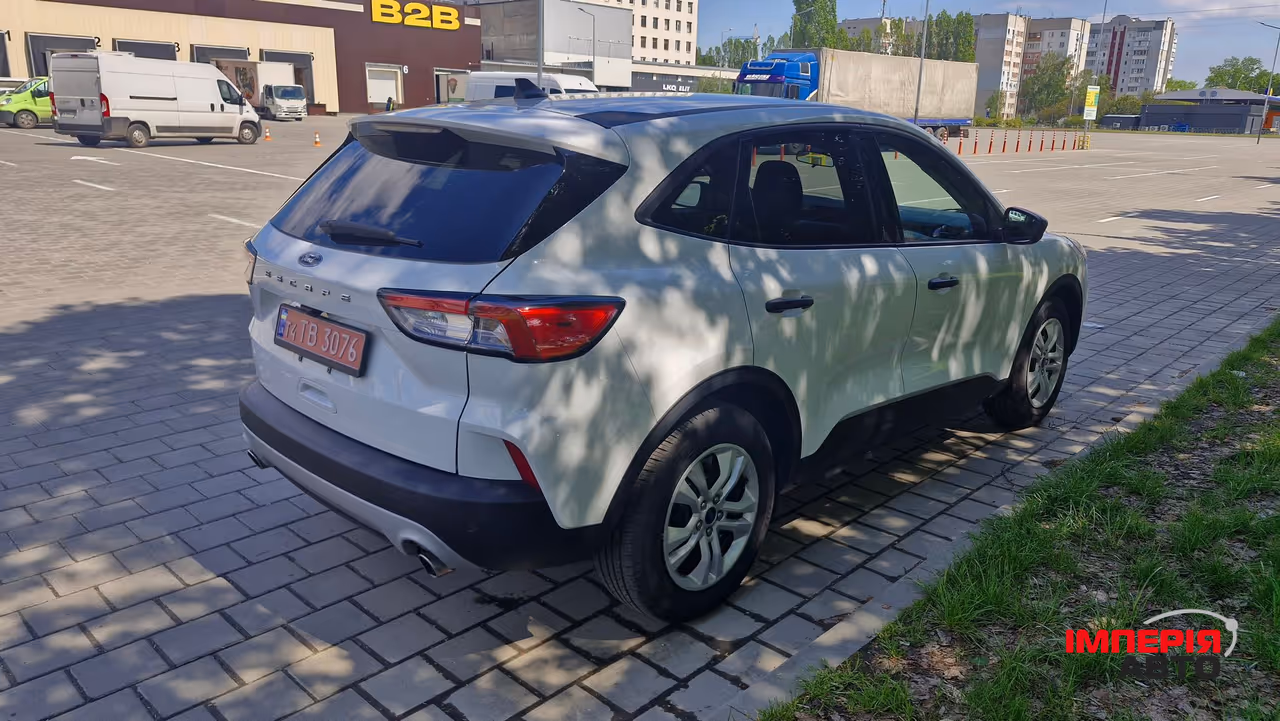 Ford Escape - фото 5
