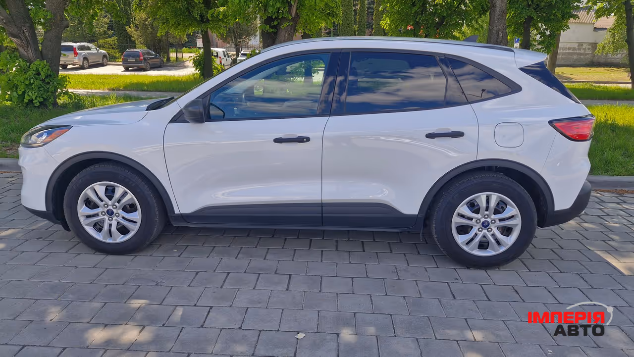 Ford Escape - фото 8