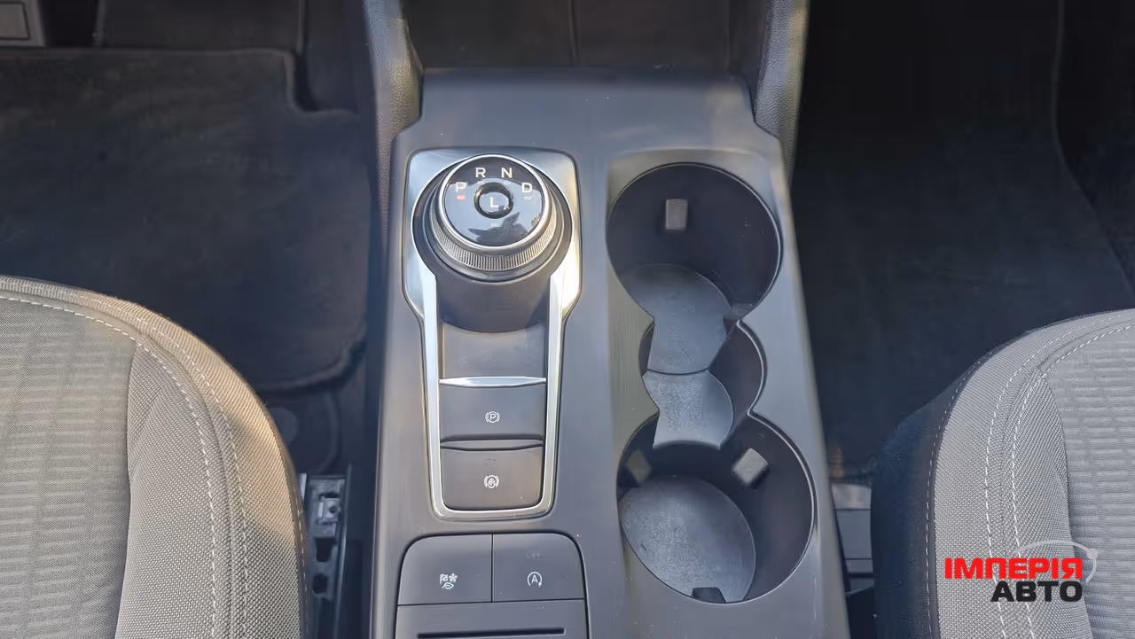Ford Escape - фото 26