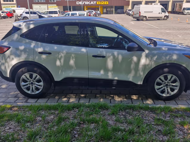 Ford Escape - фото 4