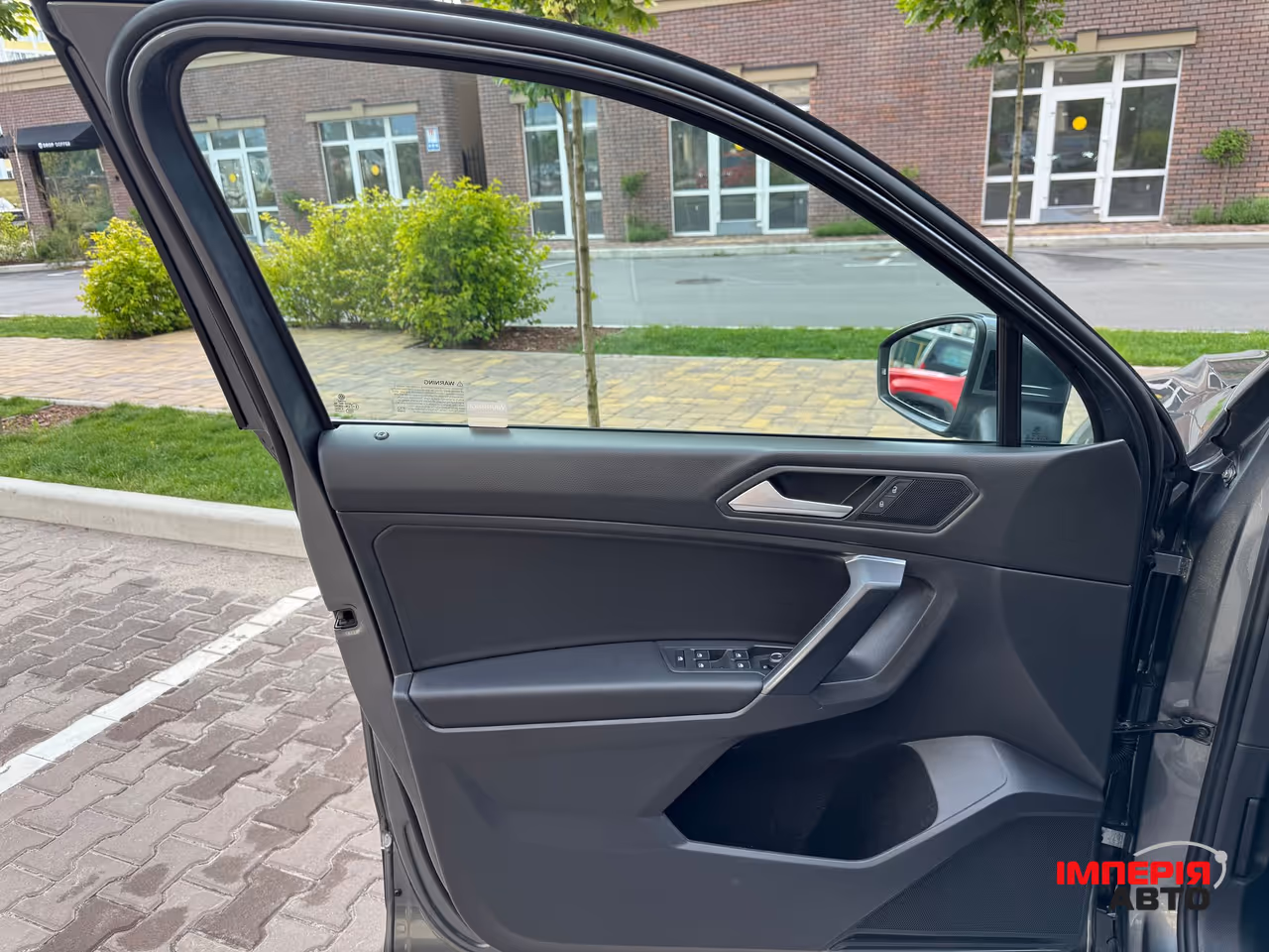 Volkswagen Tiguan - фото 31