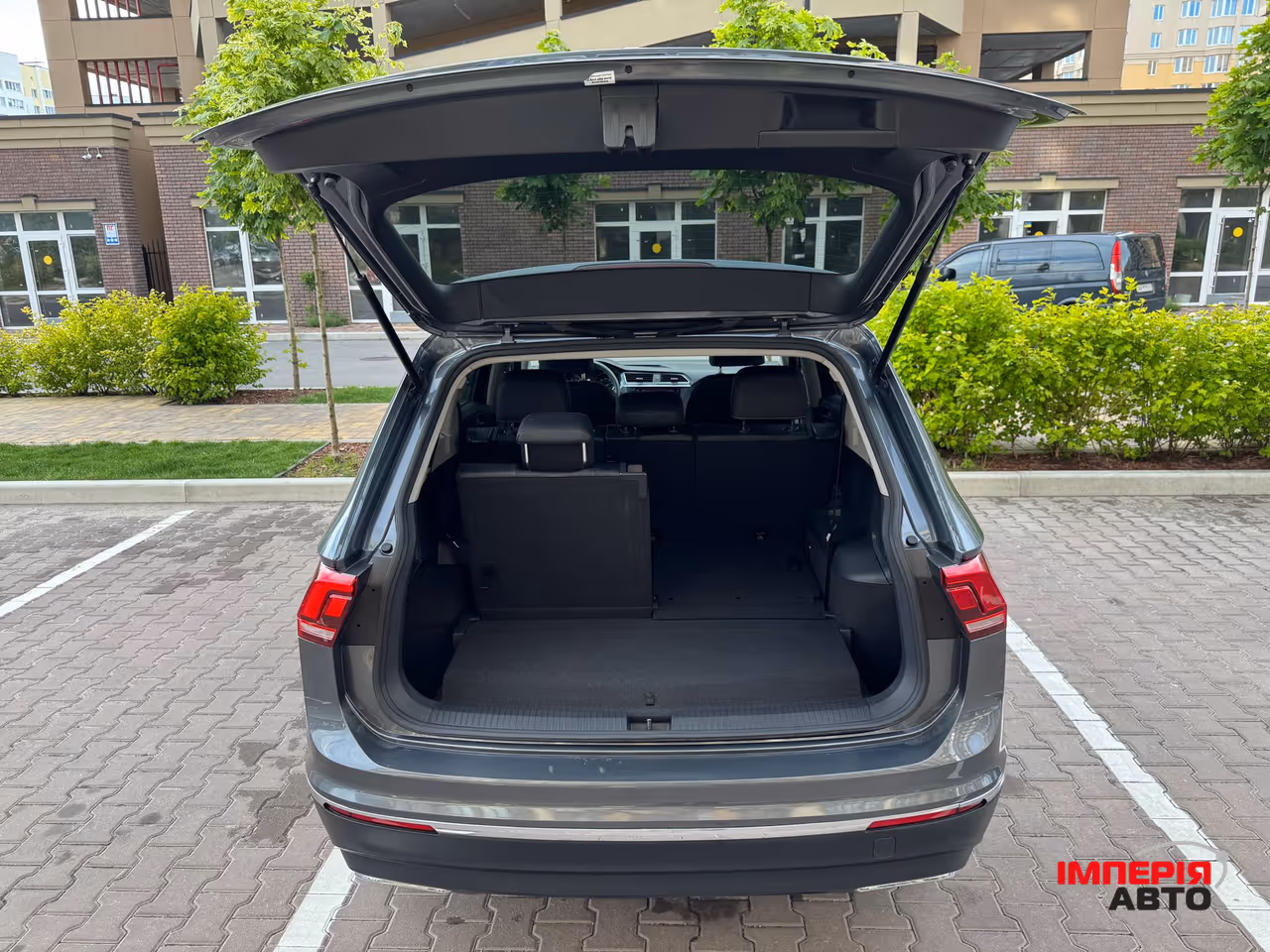 Volkswagen Tiguan - фото 22