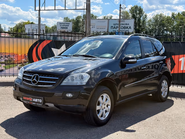 Mercedes-Benz M-Класс - фото 1
