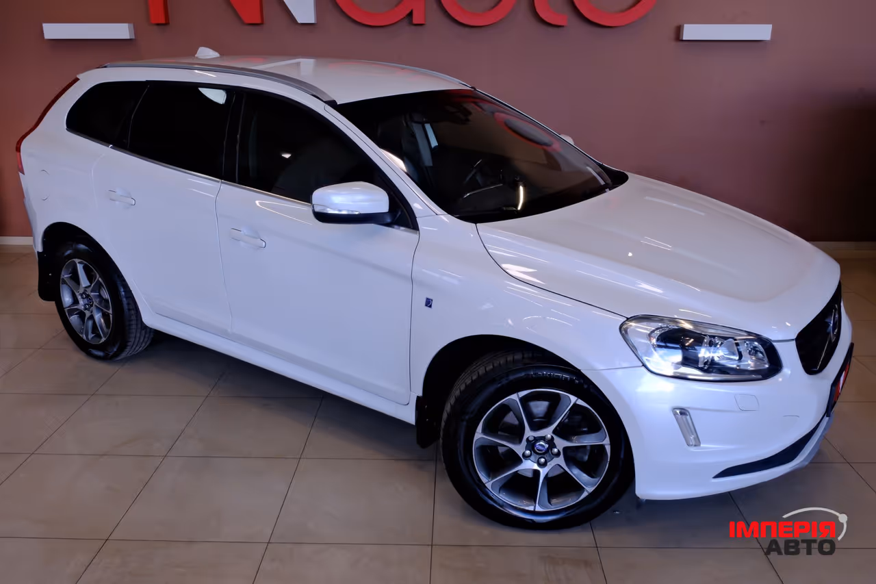 Volvo XC60 - фото 4