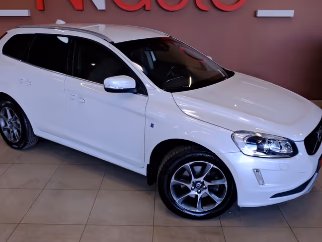 Volvo XC60 - фото 4