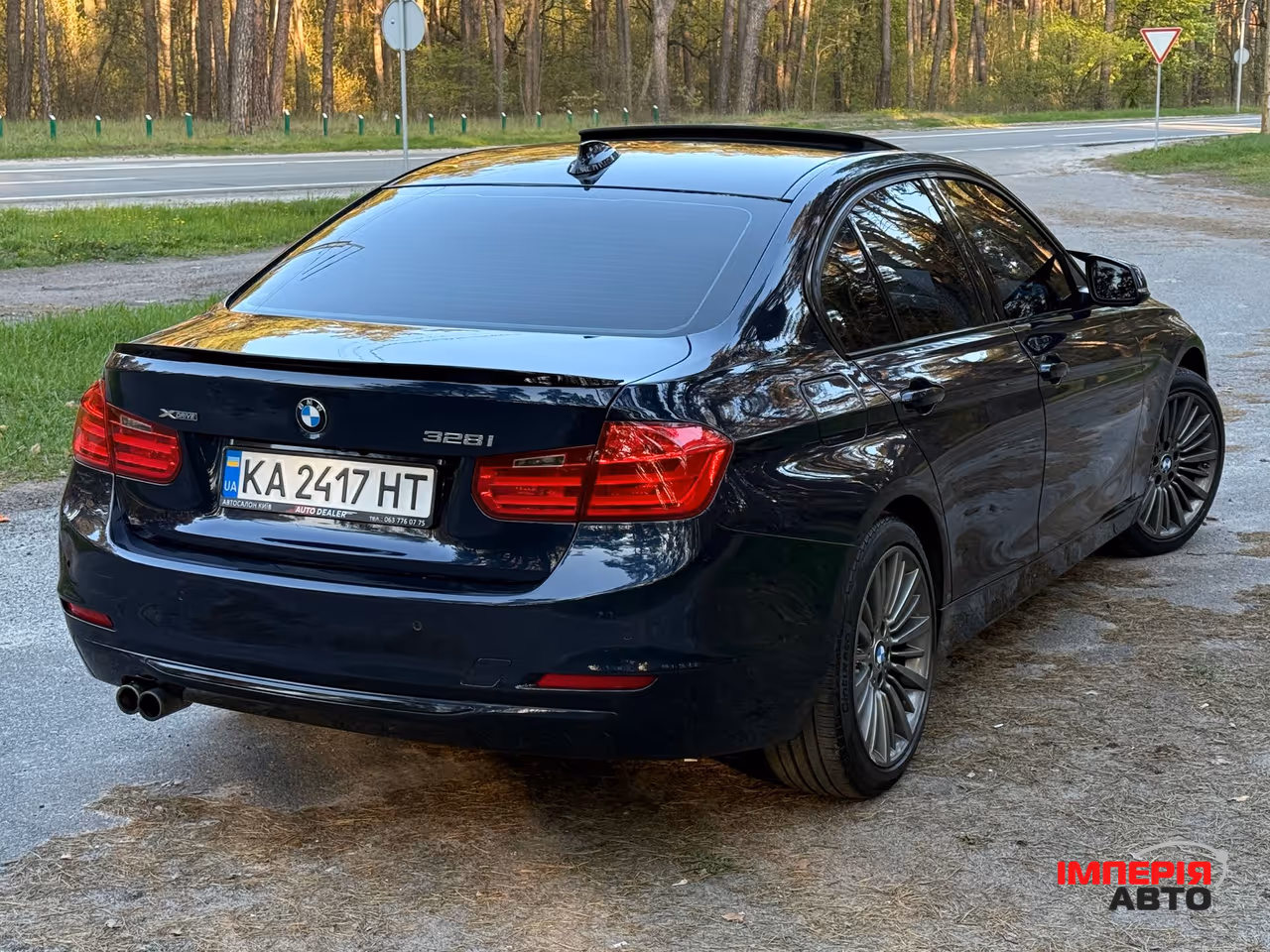 BMW 3 серії - фото 13
