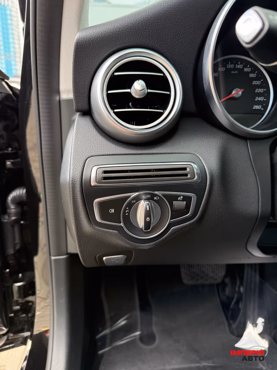 Mercedes-Benz C-Класс - фото 15