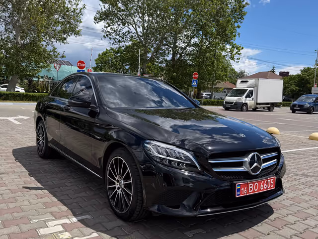 Mercedes-Benz C-Класс - фото 3