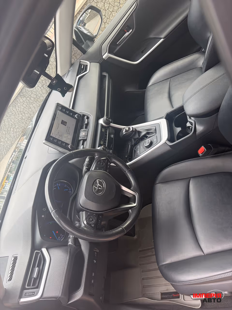 Toyota RAV4 - фото 11