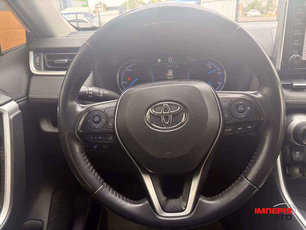 Toyota RAV4 - фото 19