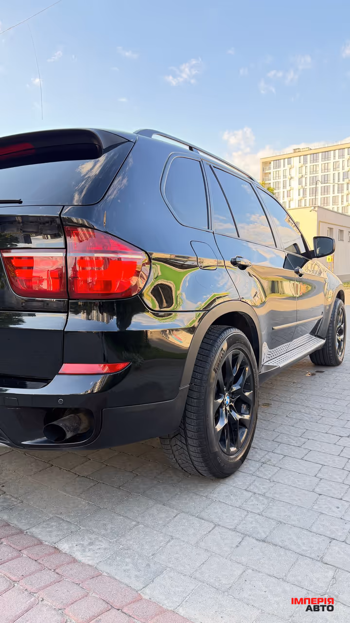 BMW X5 - фото 2