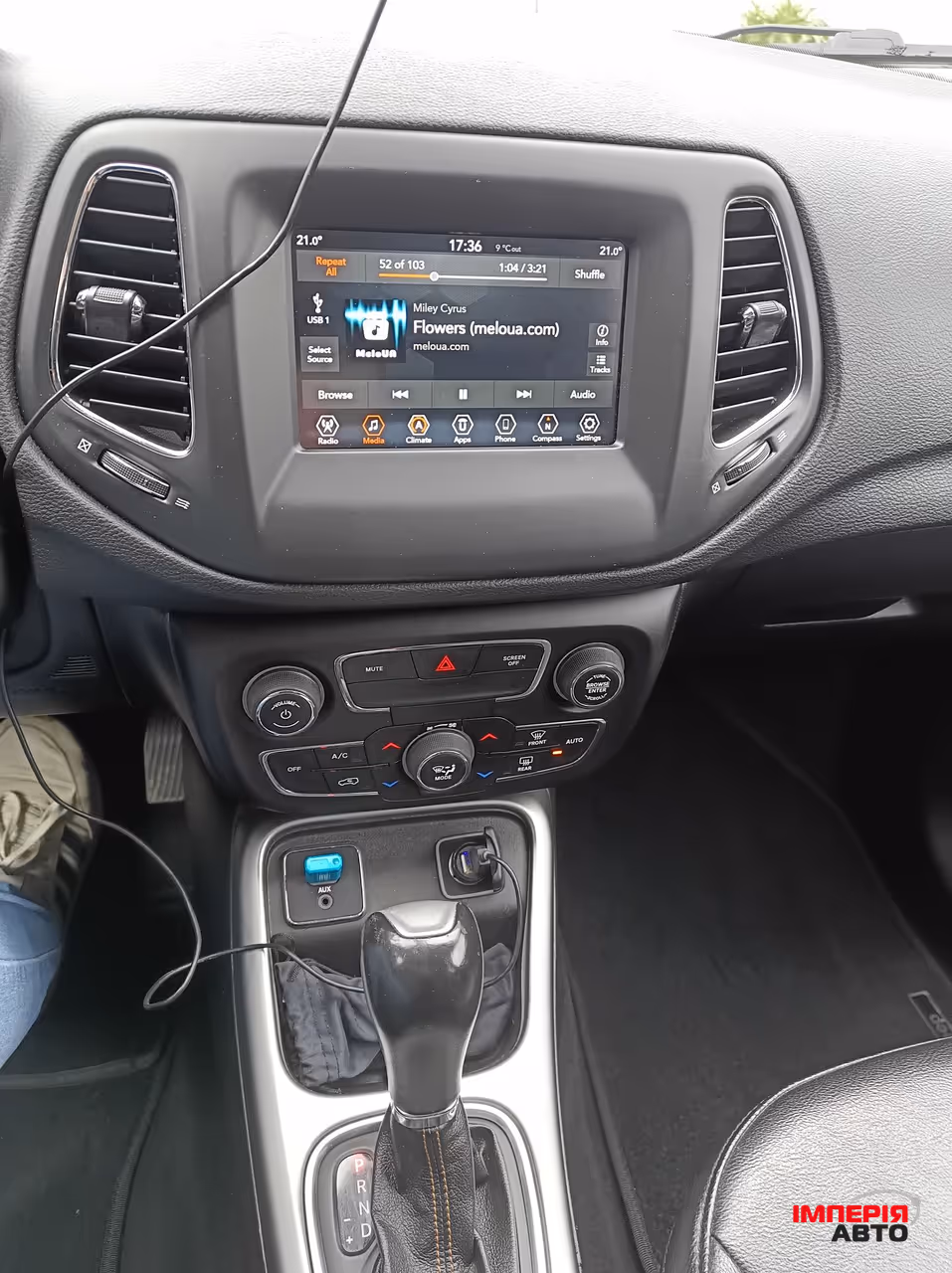 Jeep Compass - фото 17