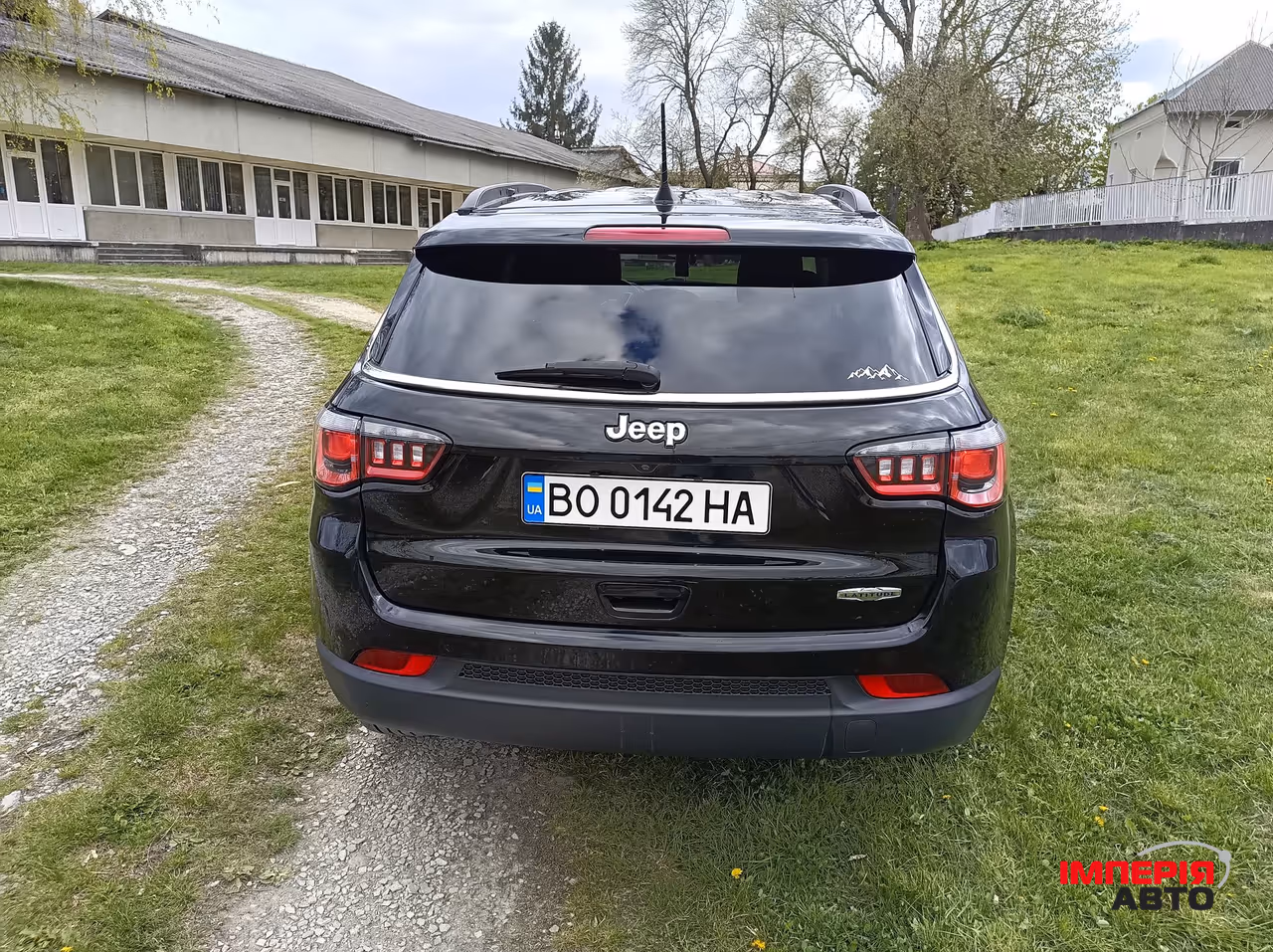 Jeep Compass - фото 8