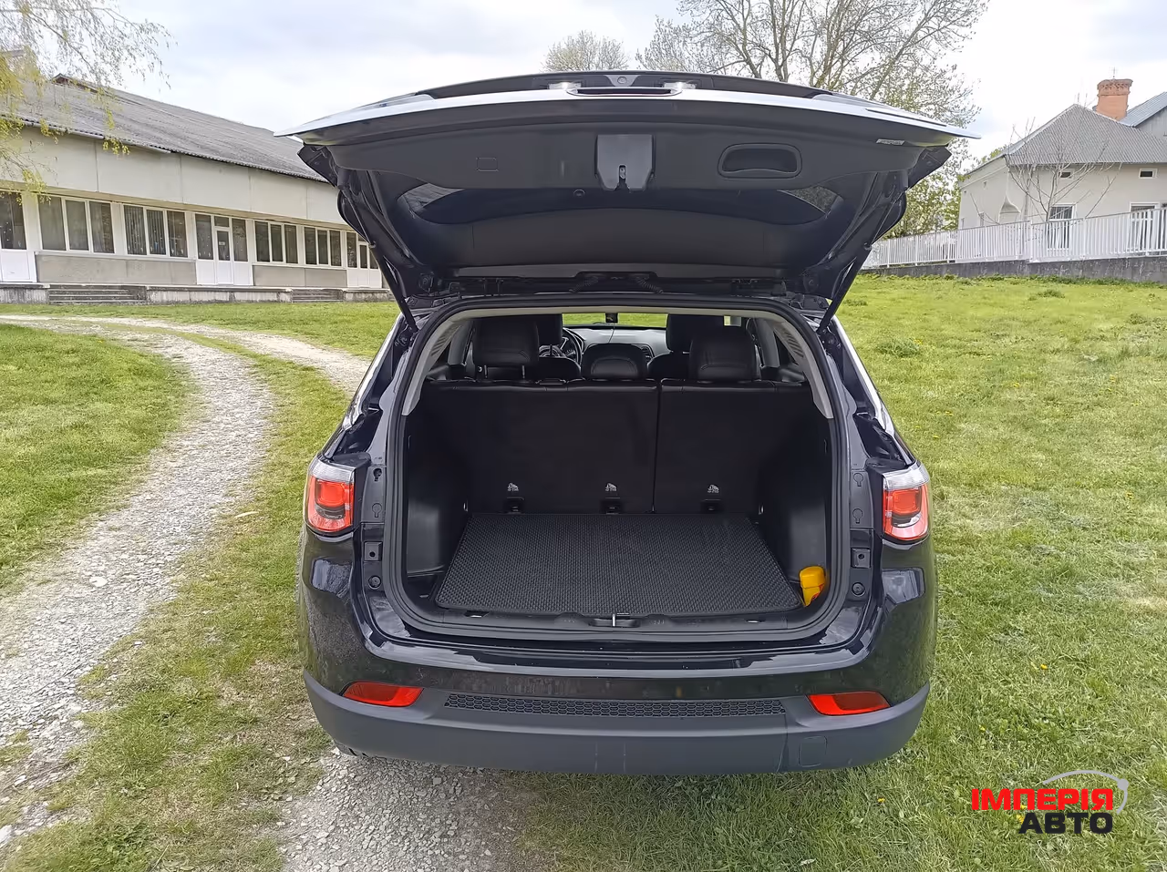 Jeep Compass - фото 10