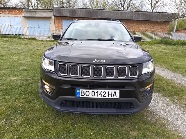 Jeep Compass - фото 3