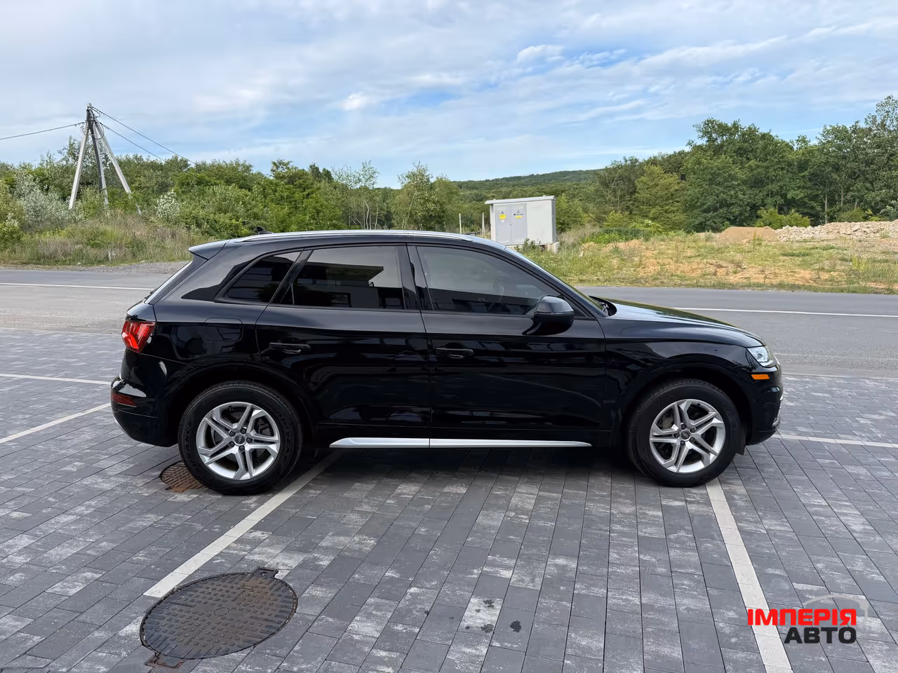 Audi Q5 - фото 11