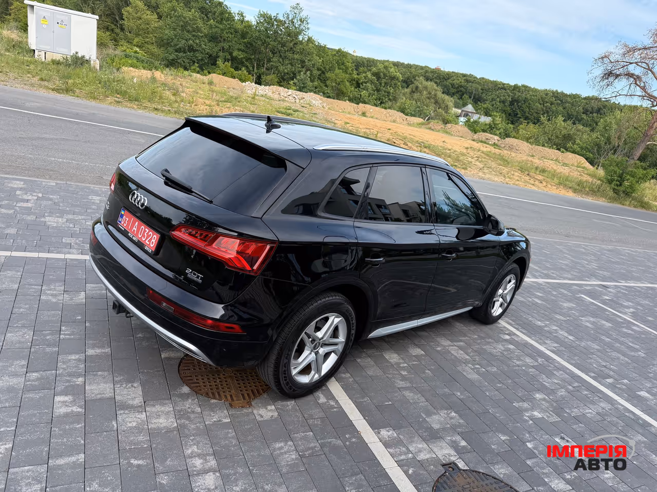 Audi Q5 - фото 10