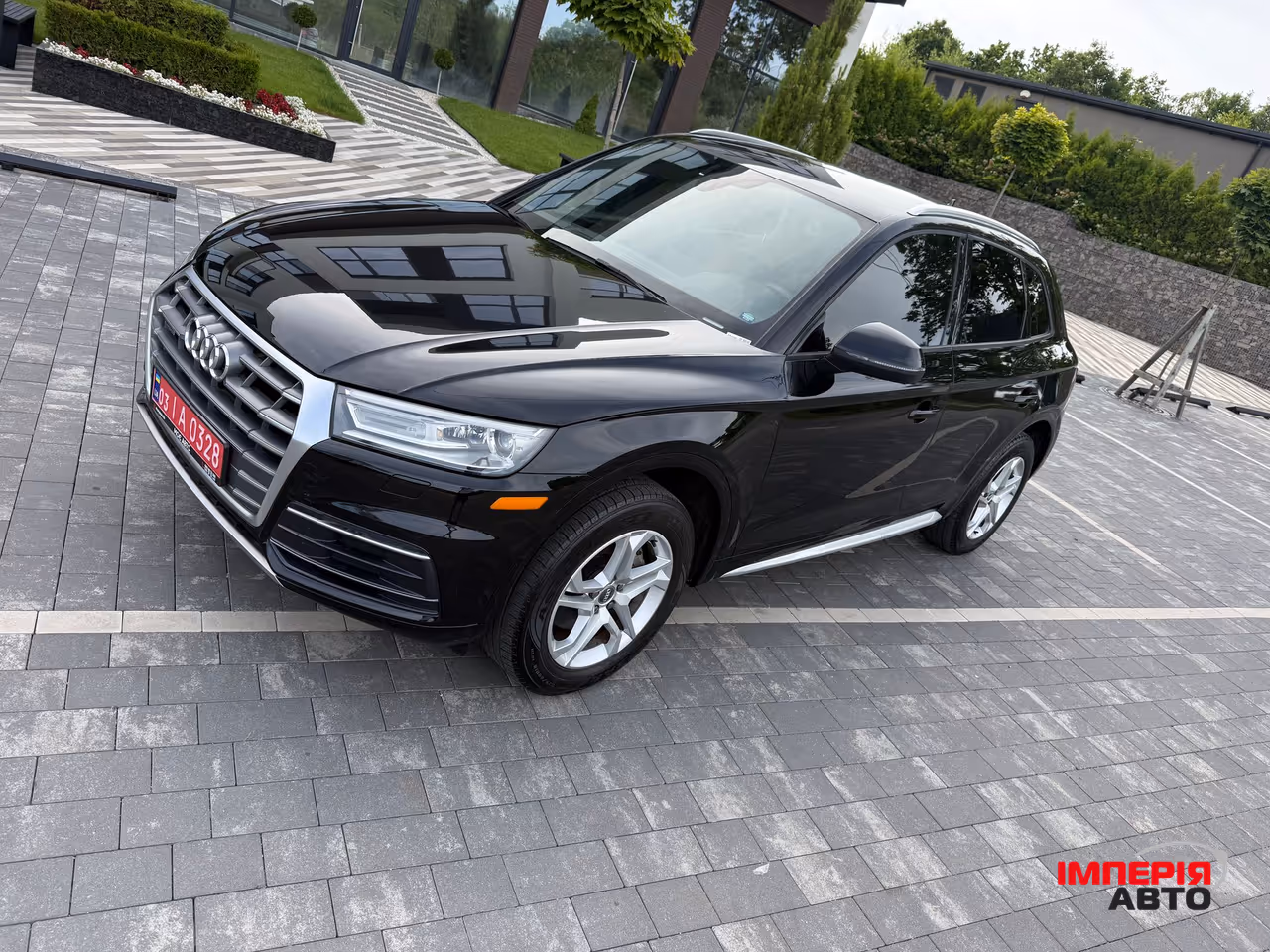 Audi Q5 - фото 4