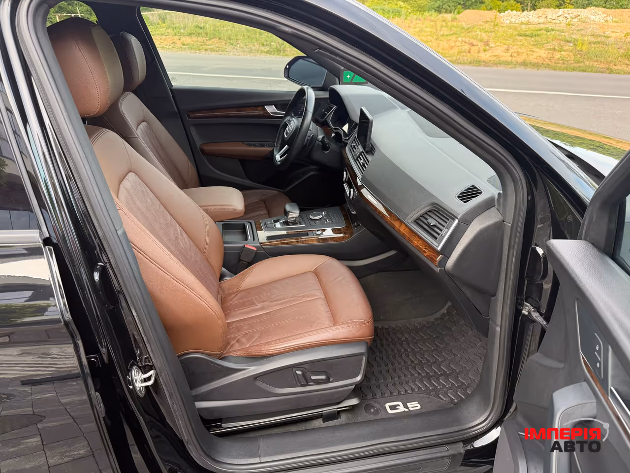 Audi Q5 - фото 23