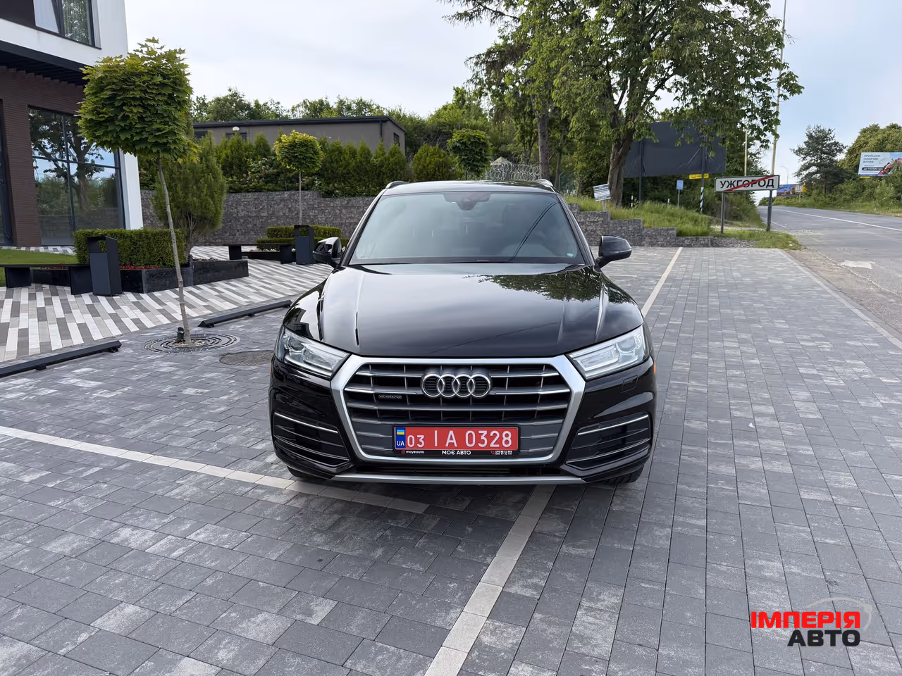 Audi Q5 - фото 3