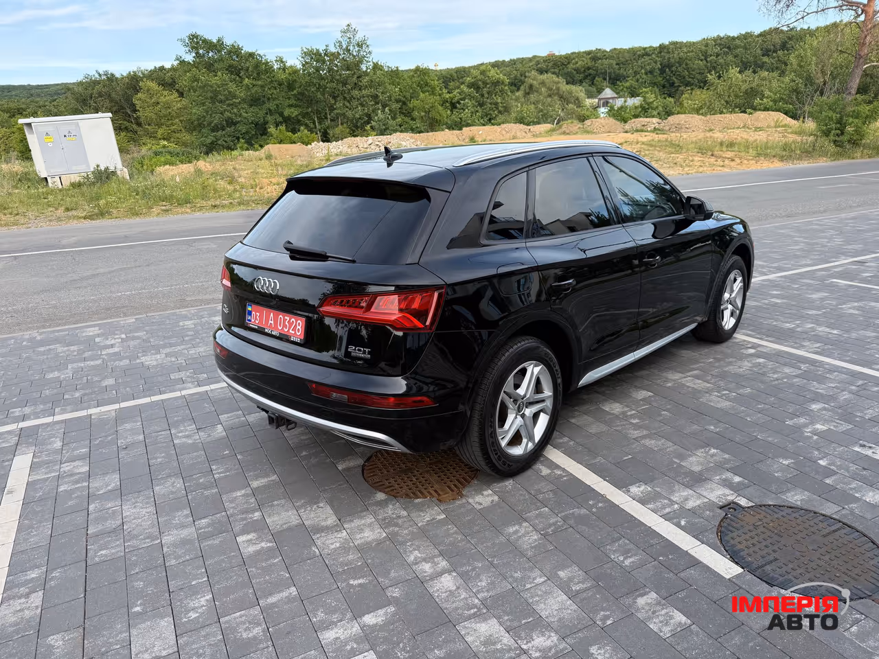 Audi Q5 - фото 9