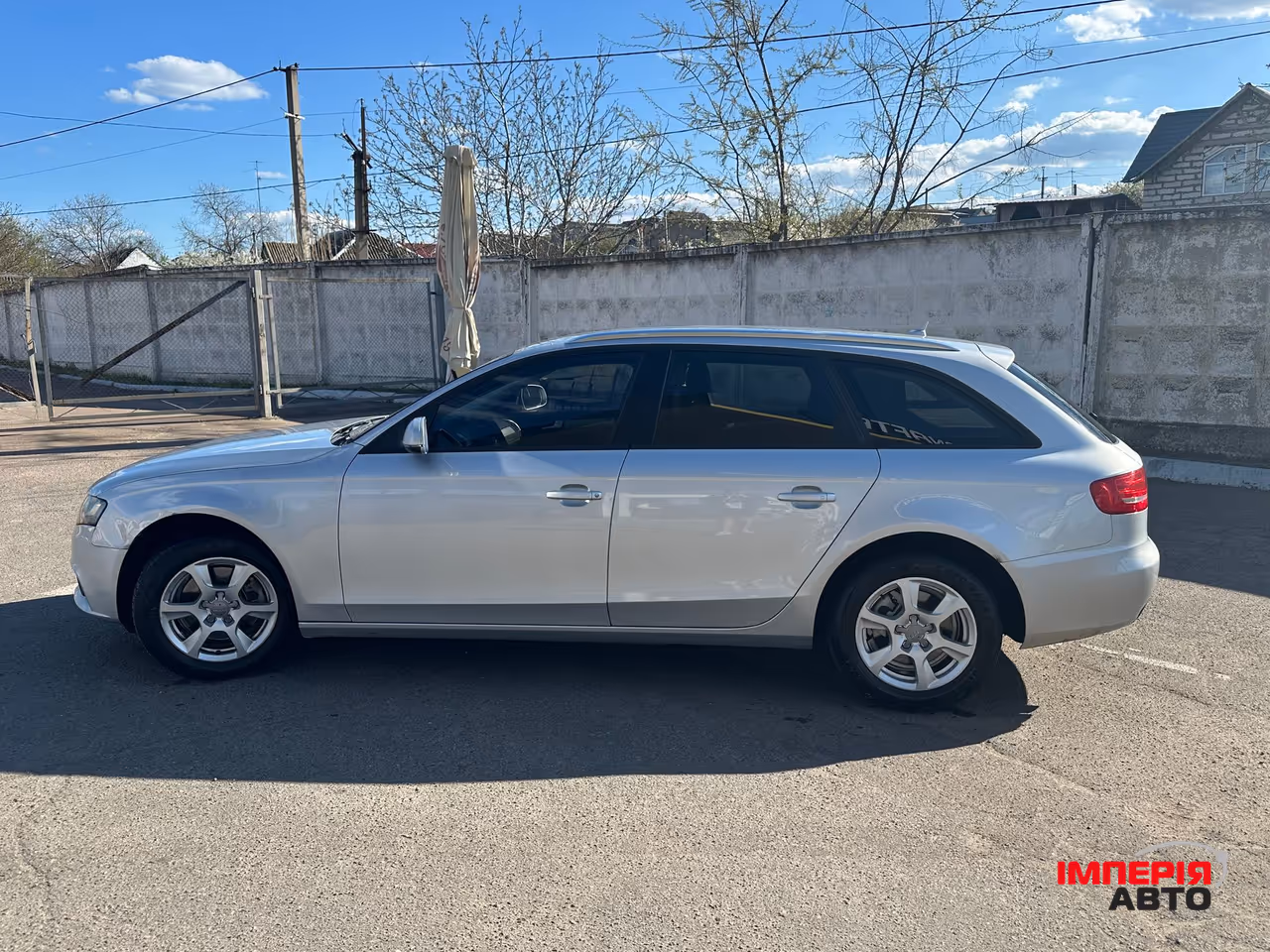 Audi A4 - фото 3