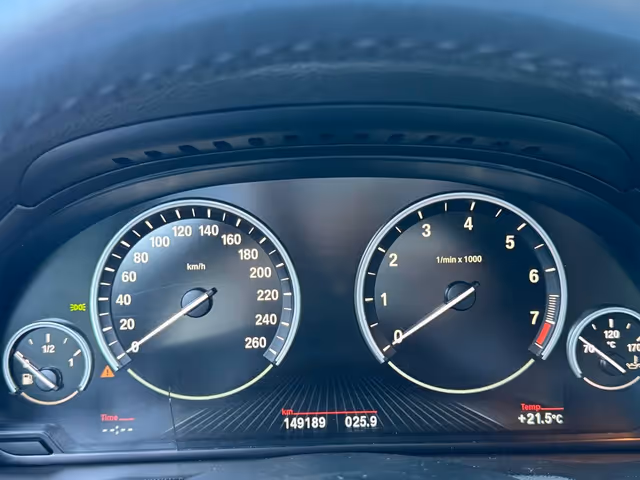 BMW X3 - фото 2