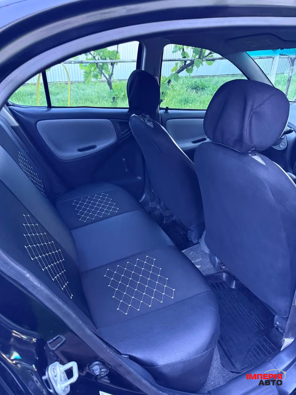 Toyota Echo - фото 24