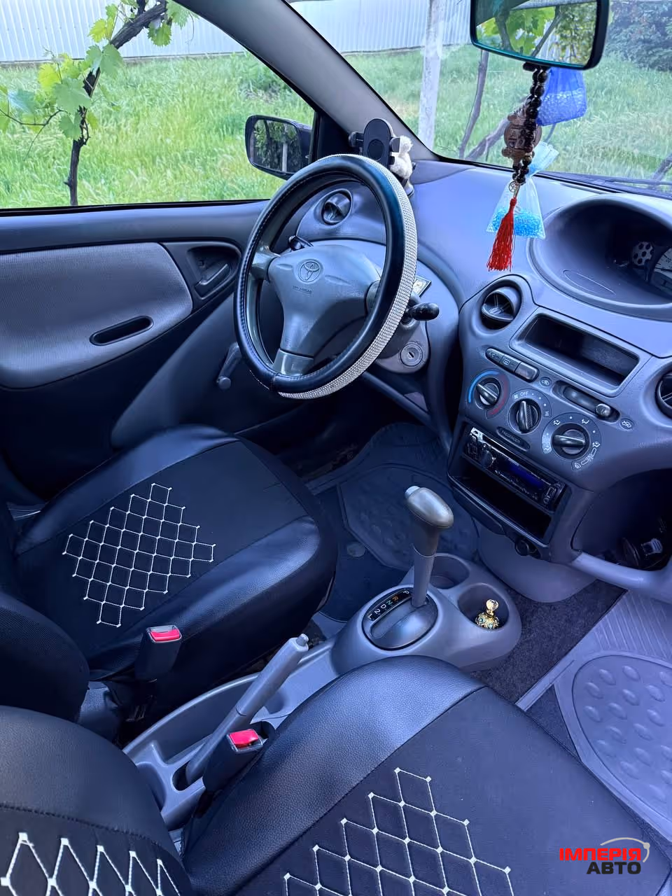 Toyota Echo - фото 17