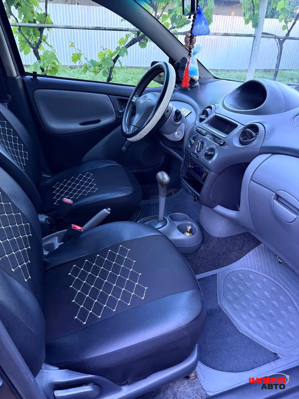 Toyota Echo - фото 15