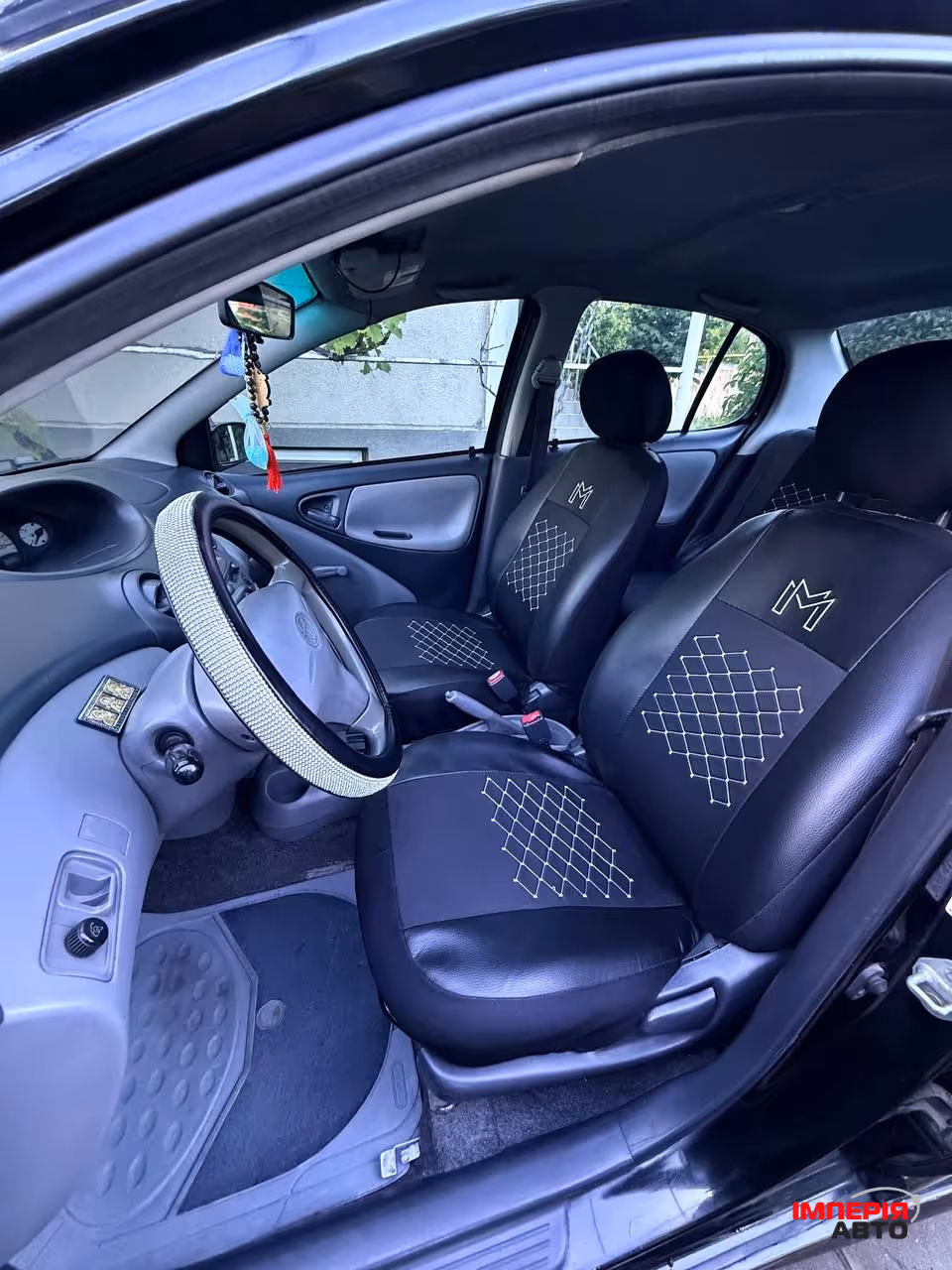Toyota Echo - фото 25