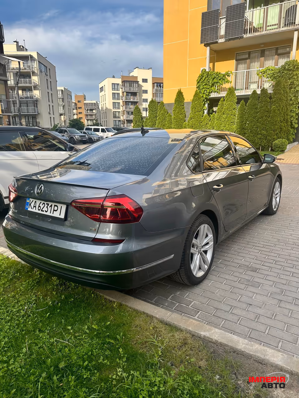 Volkswagen Passat - фото 3