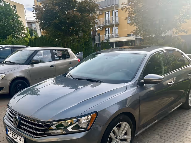 Volkswagen Passat - фото 2