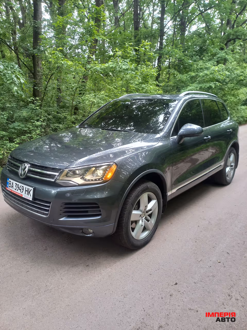 Volkswagen Touareg - фото 2