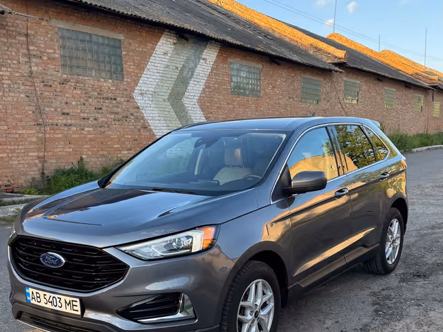 Ford Edge - фото 1
