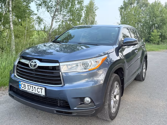 Toyota Highlander - фото 5
