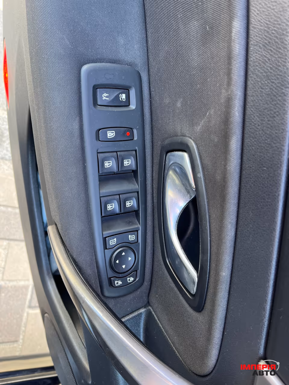 Renault Latitude - фото 16