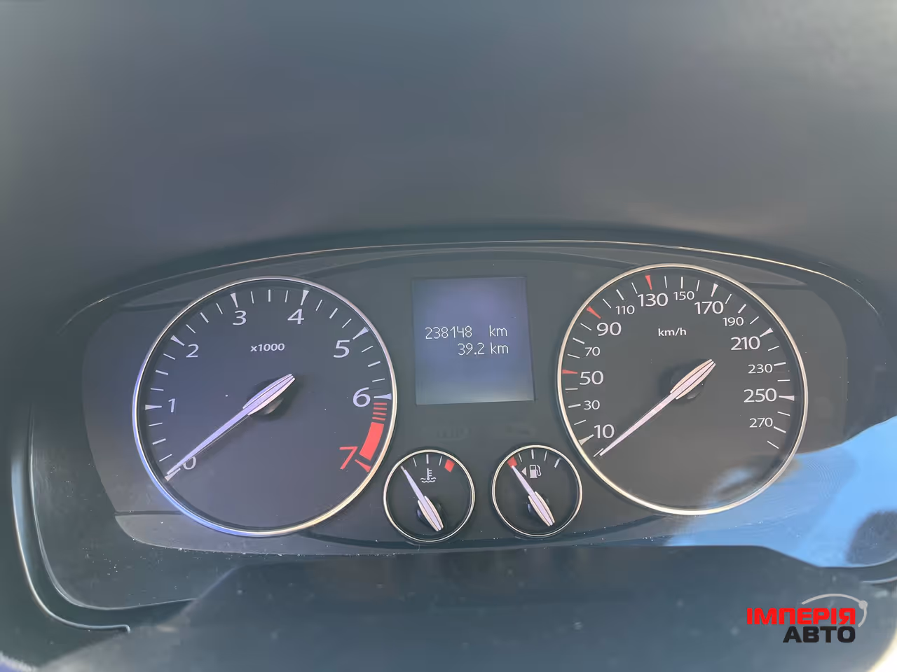 Renault Latitude - фото 14