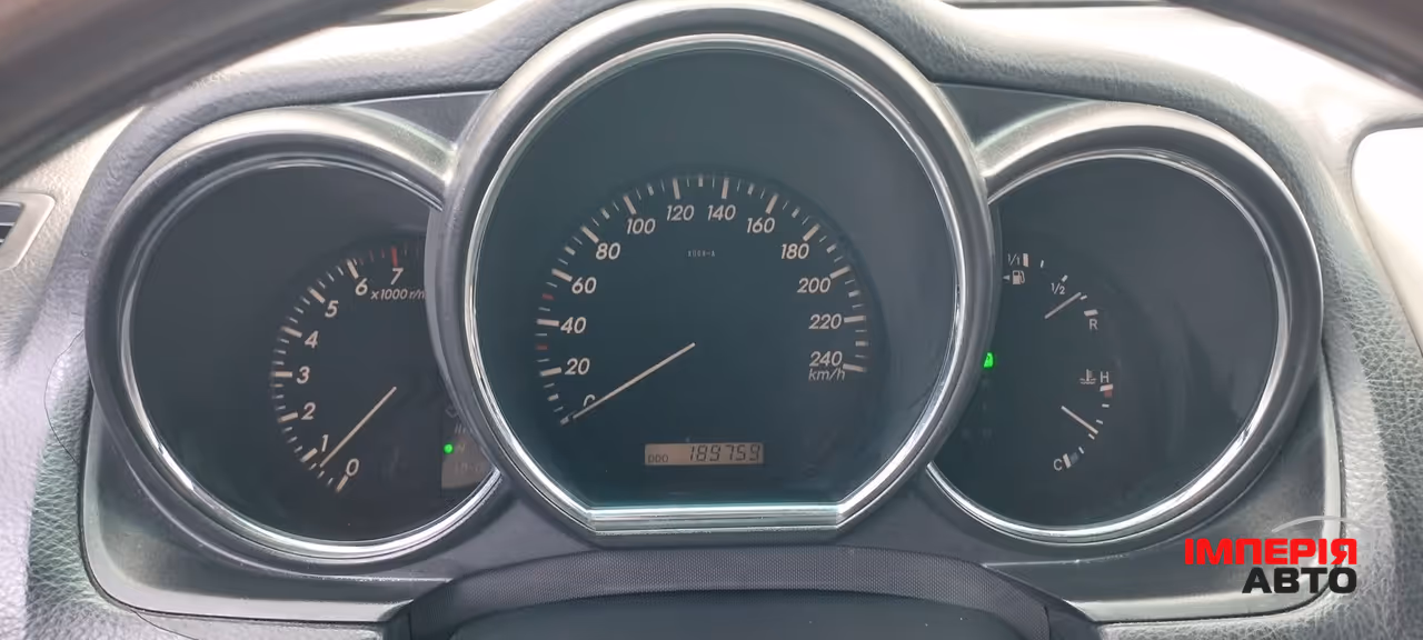 Lexus RX - фото 2