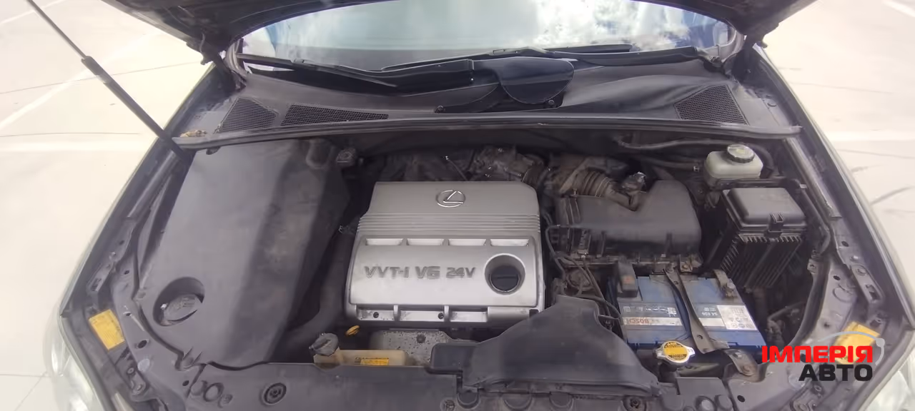 Lexus RX - фото 17