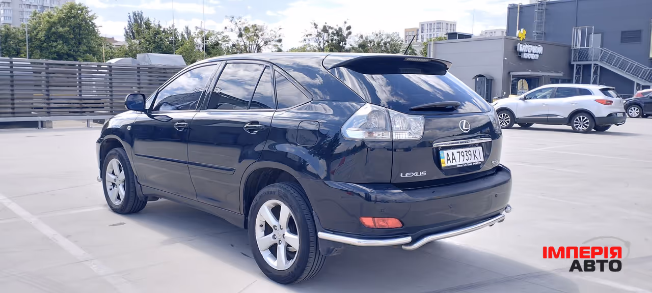 Lexus RX - фото 6