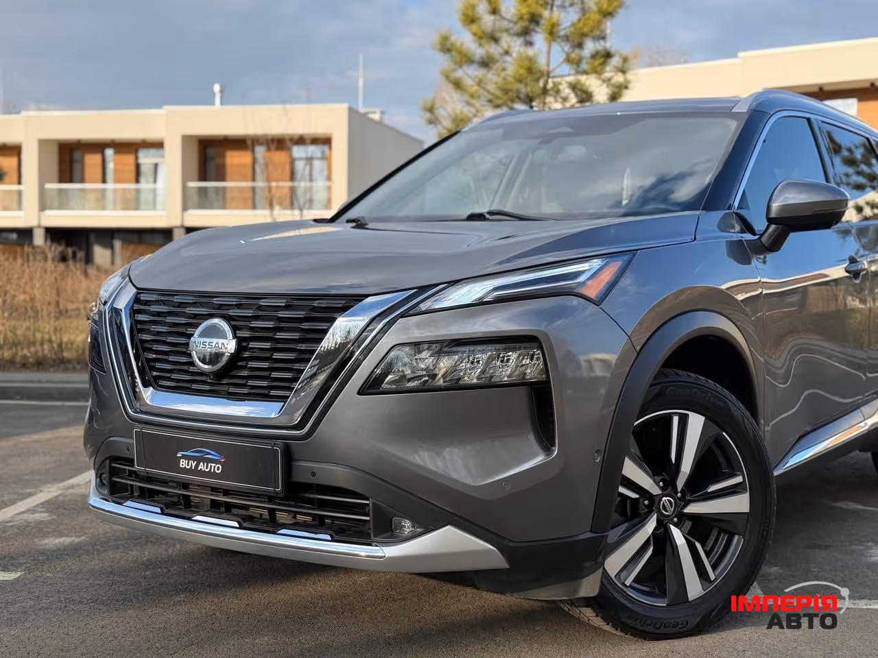 Nissan Rogue - фото 2
