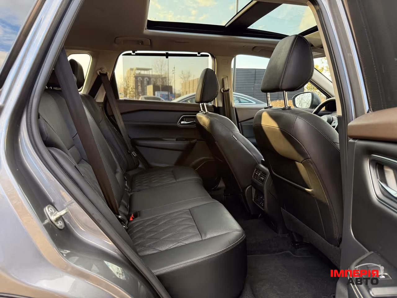 Nissan Rogue - фото 10