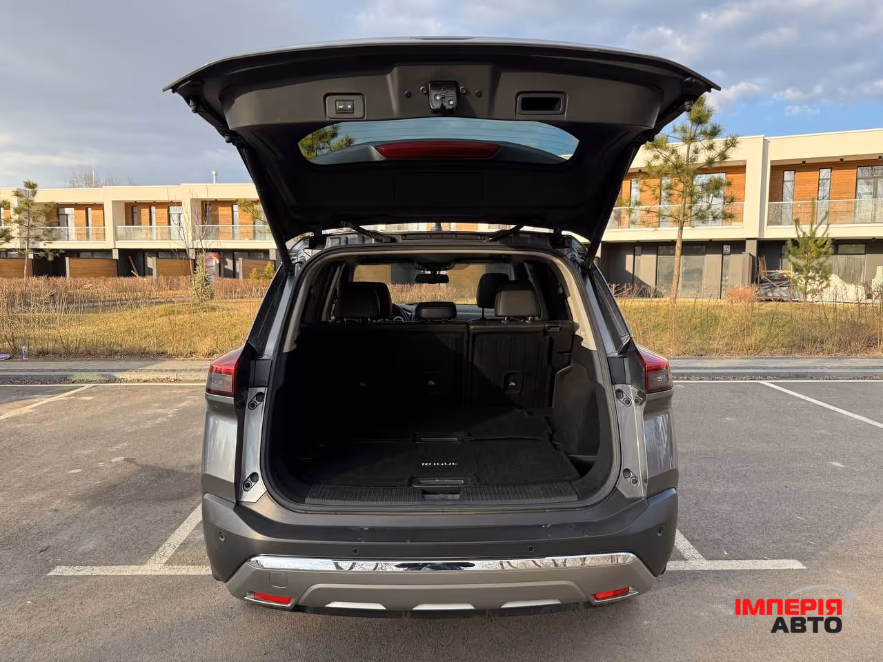 Nissan Rogue - фото 12