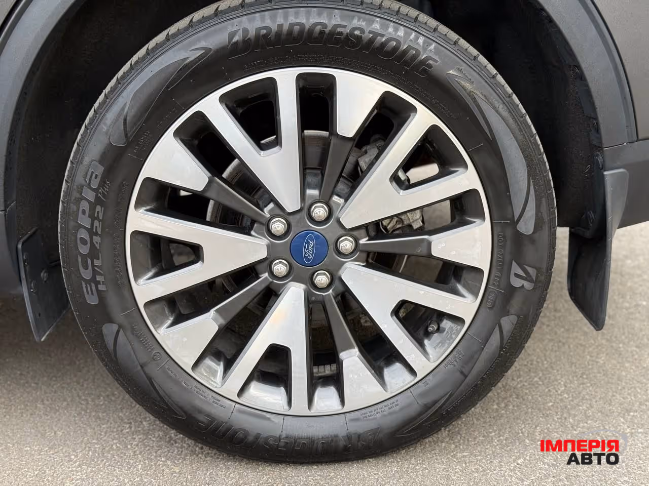 Ford Escape - фото 23