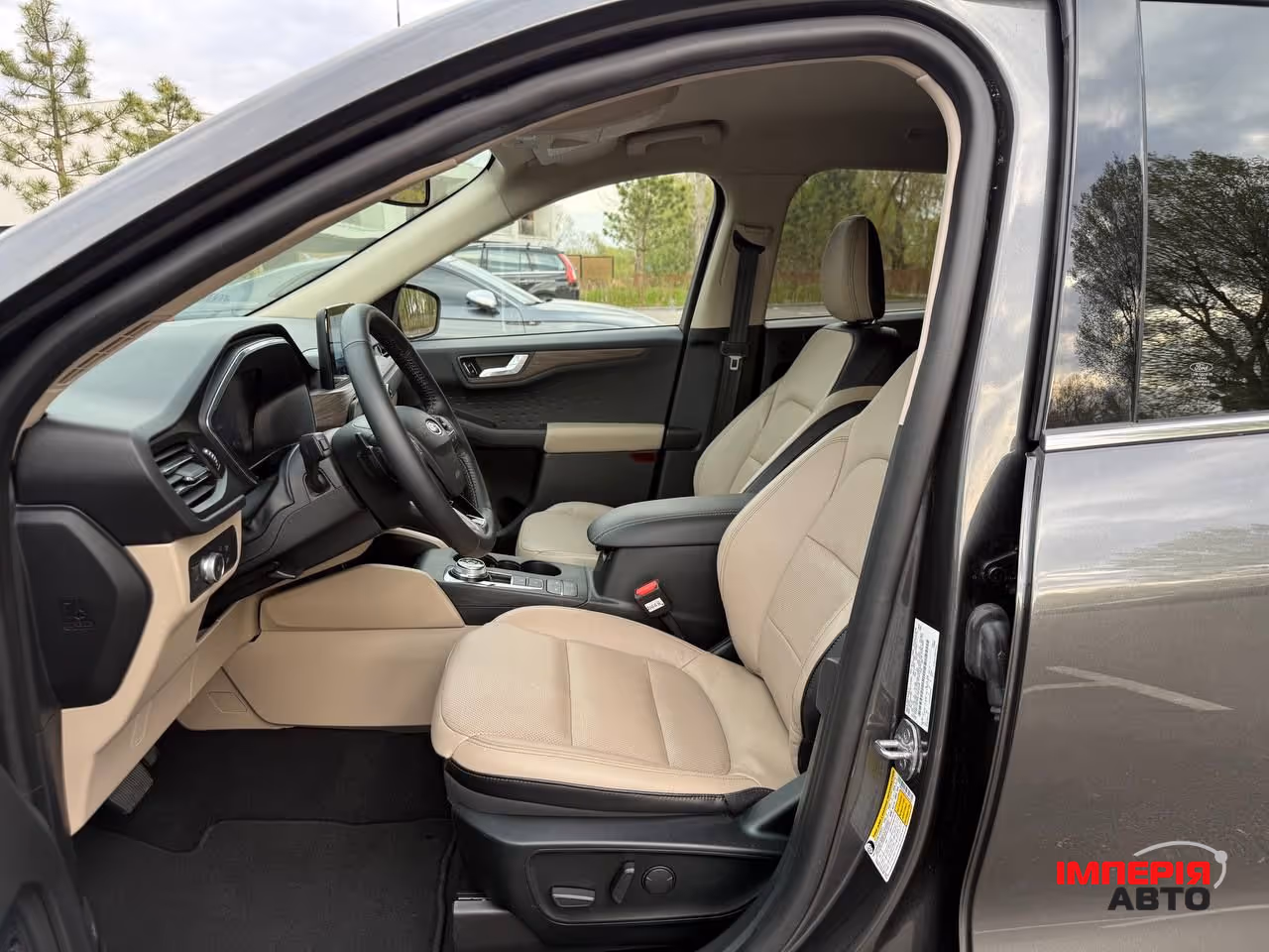Ford Escape - фото 17